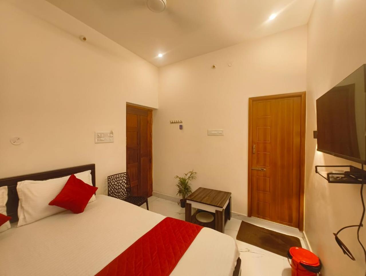 Rudra Elite Appartement Rāmeswaram Buitenkant foto